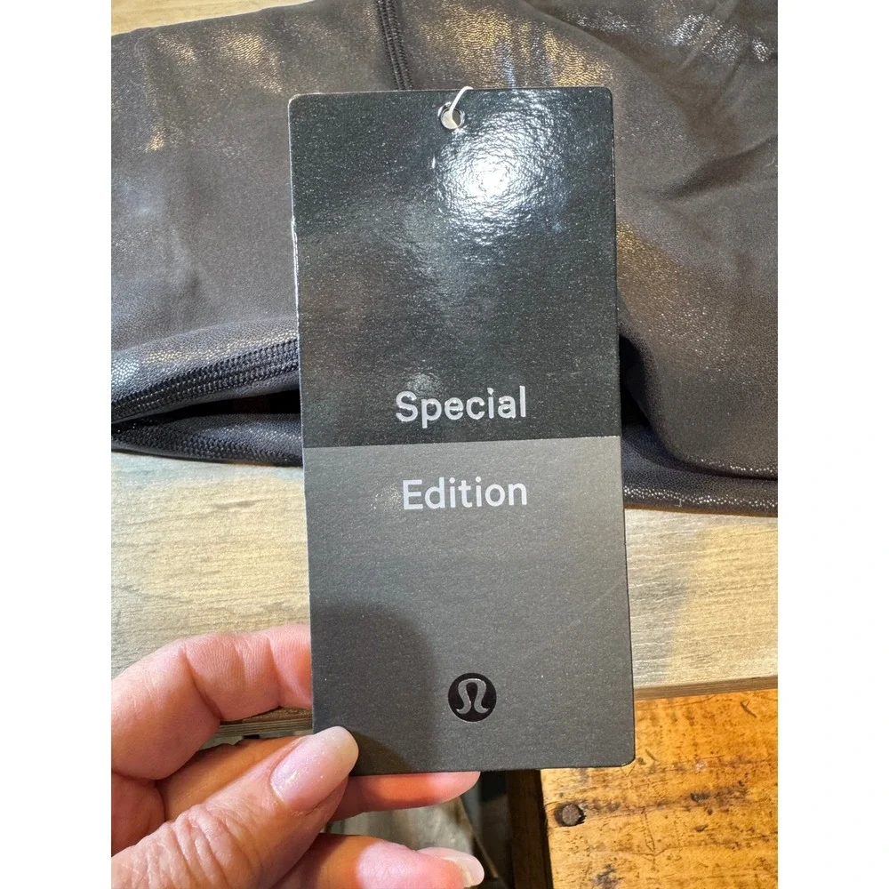 Lululemon Wunder Train HR Tight 25 Foil Special Edition Black RFXB 12 LW5EB3S